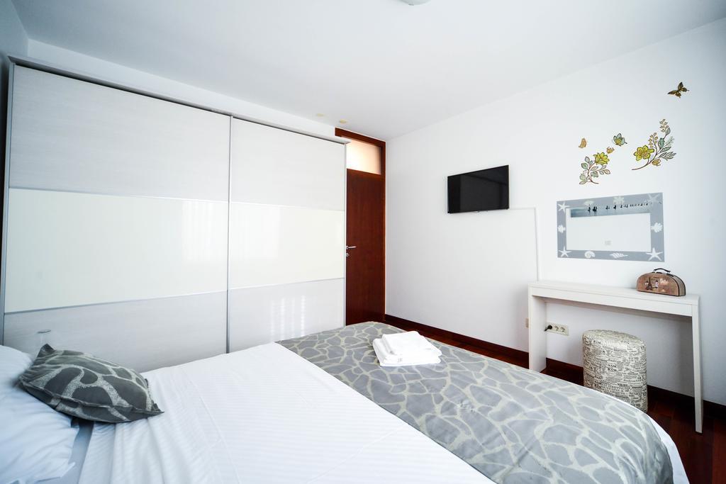 Apartment Mahagony Deluxe Zadar Pokoj fotografie